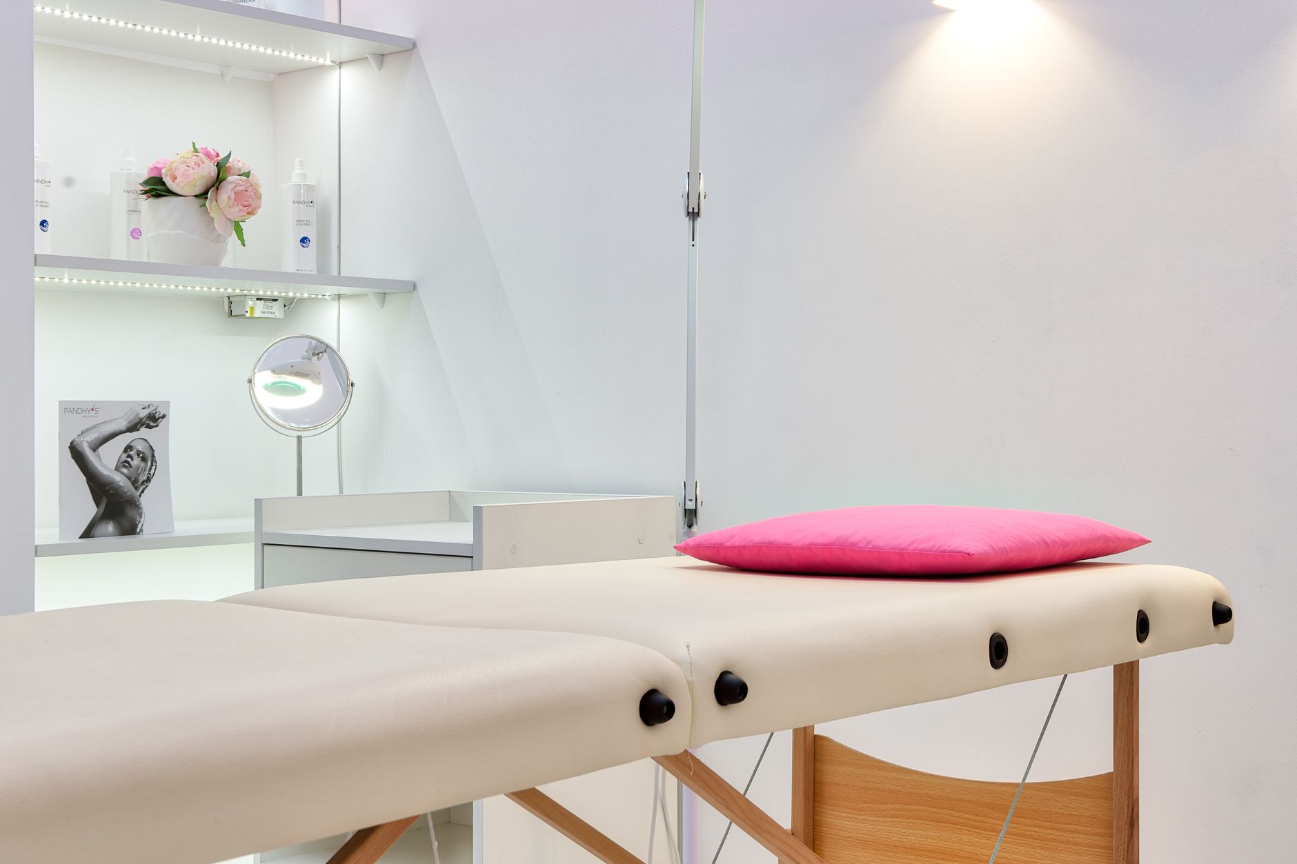 Salon de beauté équipe à Gap